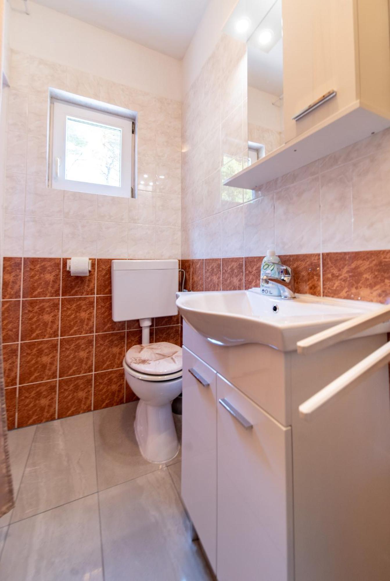 Apartments Lores Rab Town Exterior photo
